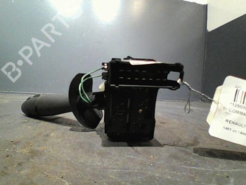 Used Steering column stalk RENAULT TWINGO II (CN0_) 1.5 dCi (CN0E) (64 hp) 10762406