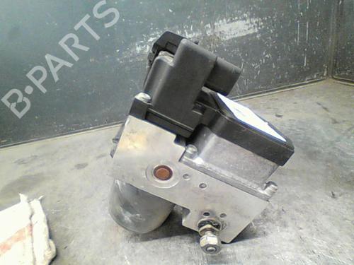 Used ABS pump VW PASSAT B5.5 (3B3) 2.8 4motion (193 hp) 10760820