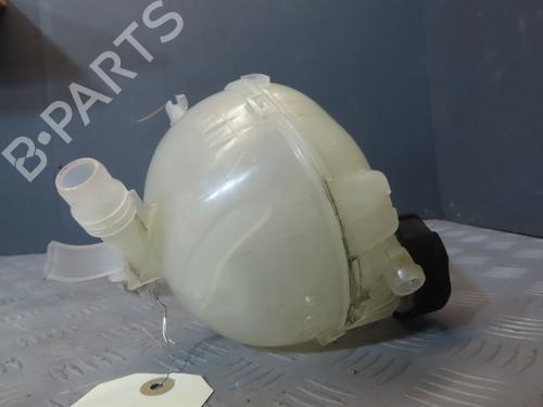 Used Expansion tank PEUGEOT 208 I (CA_, CC_) [2012-2021]  23112168