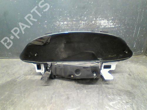 Used Instrument cluster TOYOTA YARIS (_P9_) 1.4 D-4D (NLP90_, NLP90R) (90 hp) 10762684