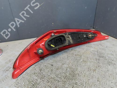 Used Right taillight FIAT PUNTO (188_) 1.2 60 (188.030, .050, .130, .150, .230, .250) (60 hp) 25586213