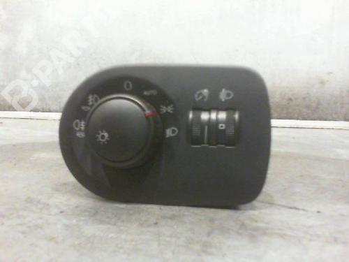 Used Headlight switch SEAT LEON (1P1) 2.0 TDI 16V (140 hp) 11211307
