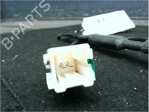 Seat buckle CITROËN C4 II (NC_) 1.6 VTi 120 (NC5FS0, NC5FS9) | BP14979257I32 