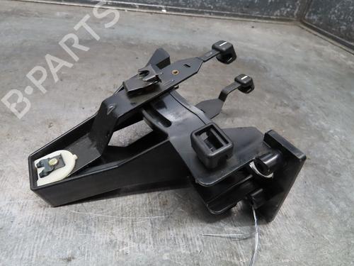 Used Climate control FORD FIESTA V (JH_, JD_) 1.3 (69 hp) 17175364