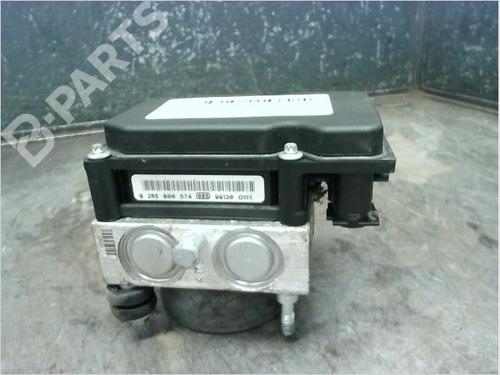 Used ABS pump NISSAN MICRA III (K12) 1.2 16V (65 hp) 11267452