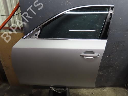 Left front door BMW 5 (E60) 523 i | BP23115048C2 