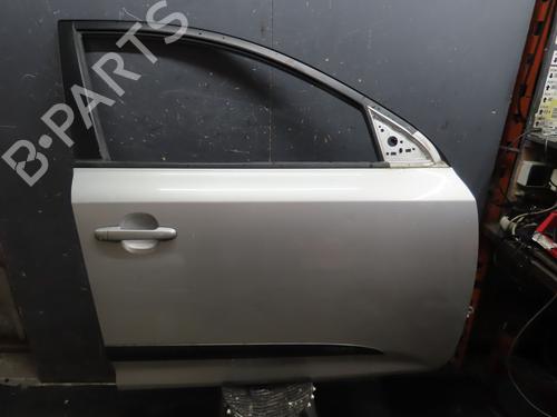 Used Right front door KIA CEE'D Hatchback (ED) 1.6 CRDi 115 (115 hp) 16892909