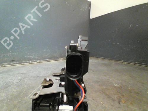 Used Rear right lock Rear right lock 11213231 11213231