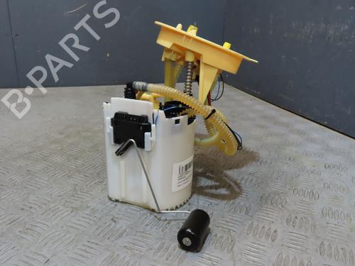 Used Fuel pump VOLVO S90 II (234) D3 (150 hp) 27351762
