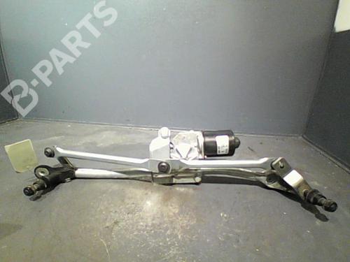 Used Front wiper motor BMW 1 (E81) 118 d (143 hp) 10769324