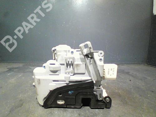 Front left lock VW PASSAT B6 (3C2) 2.0 TDI 16V | BP11212929C98 