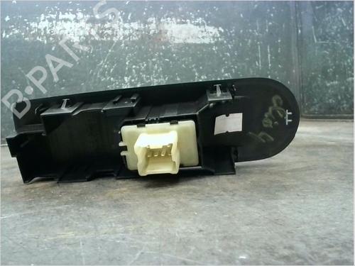 switch-renault-clio-iv-bh_-2012-2013-2014-2015-2016-2017-2018-2019-2020-2021-23114657 main image