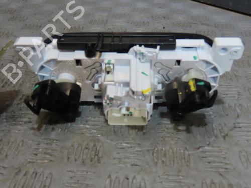 climate-control-dacia-sandero-ii-2012-27470843 main image