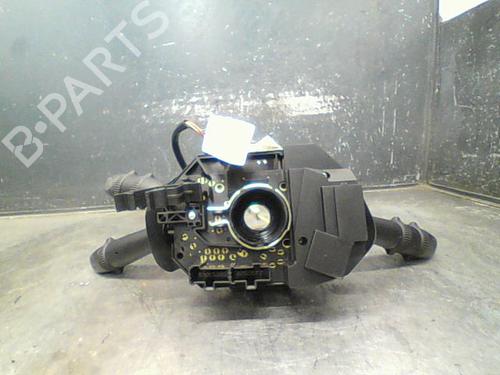 Used Steering column stalk Steering column stalk ALFA ROMEO 147 (937_) 1.9 JTD (937.AXD1A, 937.BXD1A, 937.AXV1A, 937.BXB1A,... (115 hp) 10761954 10761954