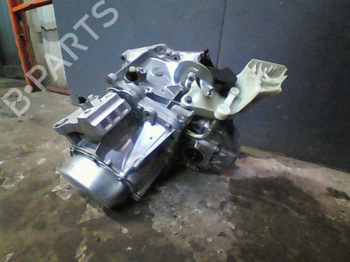 Used Gearbox CITROËN C3 II (SC_) 1.6 HDi 90 (90 hp) 10759827