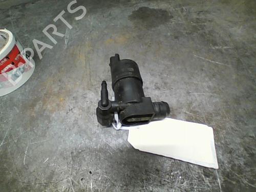 Used Washer pump CITROËN C3 Picasso (SH_) 1.6 HDi (90 hp) 14873979