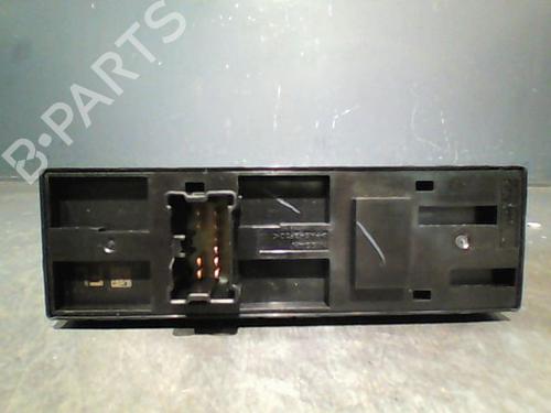 Used Left front window switch NISSAN QASHQAI II (J11, J11_) 1.6 dCi (130 hp) 10766069