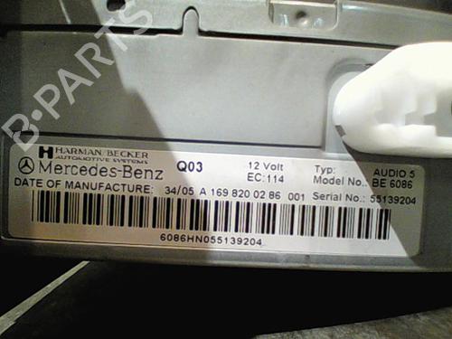 Used Radio MERCEDES-BENZ B-CLASS Sports Tourer (W245) B 180 CDI (245.207) (109 hp) 11211523