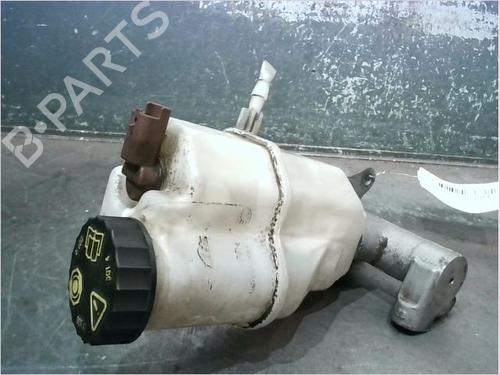 Used Brake master cylinder PEUGEOT 508 I (8D_) 1.6 BlueHDi 120 (120 hp) 15273758
