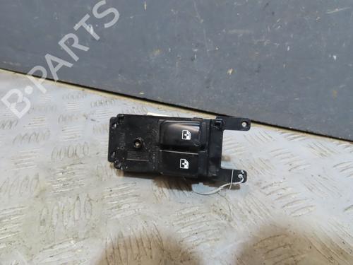 Used Left front window switch Left front window switch HYUNDAI i20 I (PB, PBT) 1.2 (86 hp) 32716169 32716169