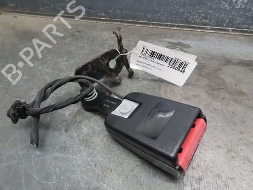 Used Seat buckle RENAULT MEGANE III Hatchback (BZ0/1_, B3_) 1.5 dCi (BZ0C) (90 hp) 18104036