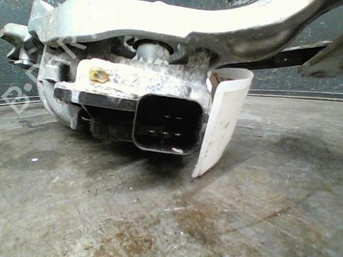 Used Front wiper motor KIA RIO III (UB) 1.25 CVVT (86 hp) 10769366