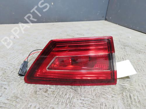 left-tailgate-light-renault-clio-iv-bh_-2012-2013-2014-2015-2016-2017-2018-2019-2020-2021-25622751 main image