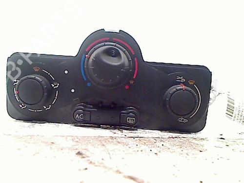 Used Climate control RENAULT CLIO III Grandtour (KR0/1_) 1.5 dCi (KR0F) (86 hp) 18124091