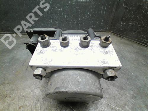 Used ABS pump RENAULT CLIO III (BR0/1, CR0/1) 1.2 16V (BR0P, CR0P) (101 hp) 10760789