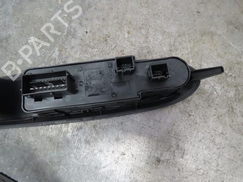 Used Left front window switch CITROËN C4 II (NC_) 1.6 HDi 110 (112 hp) 16667053