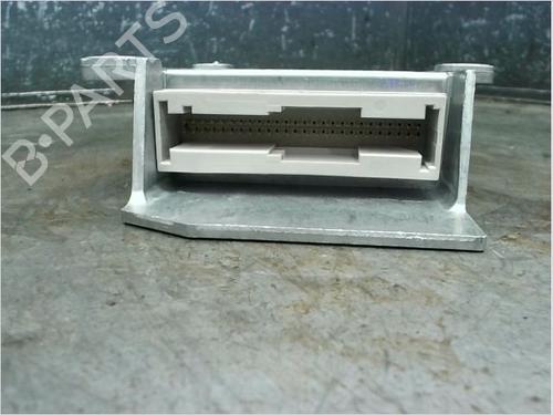 ecu-airbags-renault-twingo-ii-cn0_-15-dci-cn0u-8201236035-2007-11412890 main image
