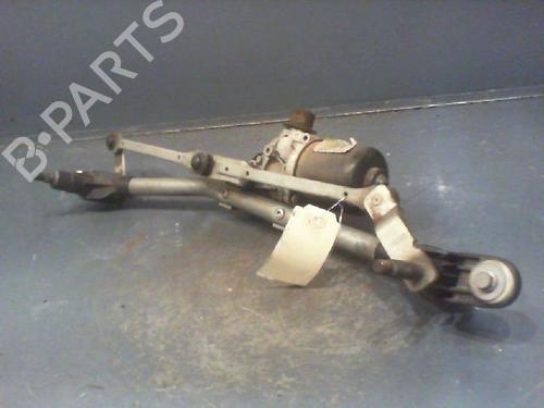 Used Front wiper motor RENAULT MEGANE III Hatchback (BZ0/1_, B3_) 1.5 dCi (BZ09, BZ0D, BZ1W, BZ29, BZ14) (110 hp) 23116989