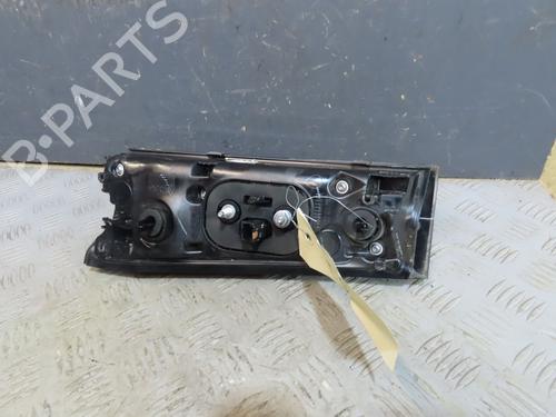 Used Left tailgate light Left tailgate light PEUGEOT 2008 II (UD_, US_, UY_, UJ_, UR_, UC_) e-2008 (UKZKXZ) (136 hp) 32223315 32223315