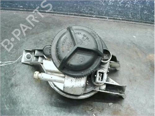 Used Right front fog light PEUGEOT 206 Hatchback (2A/C) 2.0 HDI 90 (90 hp) 15138252