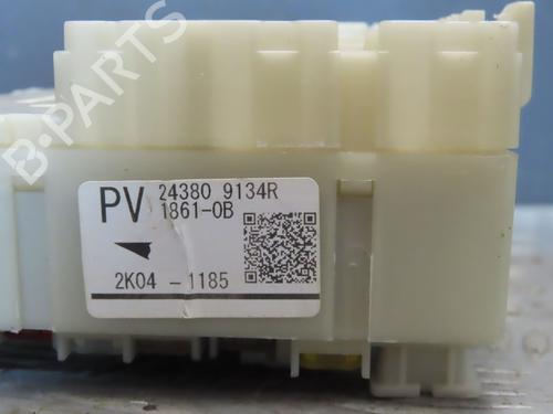 Used Fuse box RENAULT AUSTRAL E-TECH 200 Hybrid (HGM2) (199 hp) 27470722