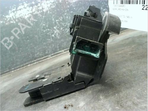 Used Tailgate lock AUDI A3 Sportback (8PA) 2.0 TDI (140 hp) 11230404
