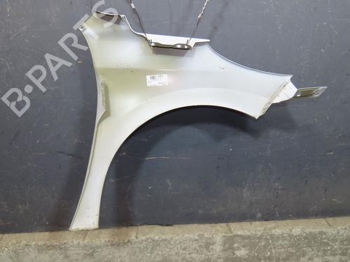 Used Left front fenders RENAULT SCÉNIC I MPV (JA0/1_, FA0_) 2.0 16V RX4 (139 hp) 30867301