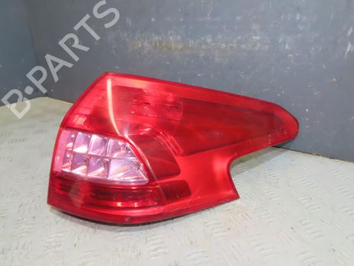 Used Right taillight Right taillight CITROËN C5 III Break (RW_) 1.6 HDi 110 (RW9HZC) (109 hp) 33860568 33860568