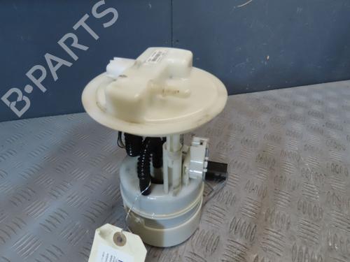 Used Fuel pump NISSAN MICRA III (K12) 1.2 16V (65 hp) 23251123