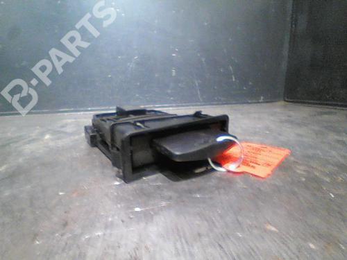 Used Card reader RENAULT LAGUNA III Grandtour (KT0/1) 2.0 dCi (KT07, KT0J, KT14, KT1A, KT1S) (131 hp) 10760501