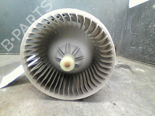 Used Heater blower motor SUZUKI SWIFT III (MZ, EZ) 1.3 (RS413, ZC11S) (92 hp) 10759491