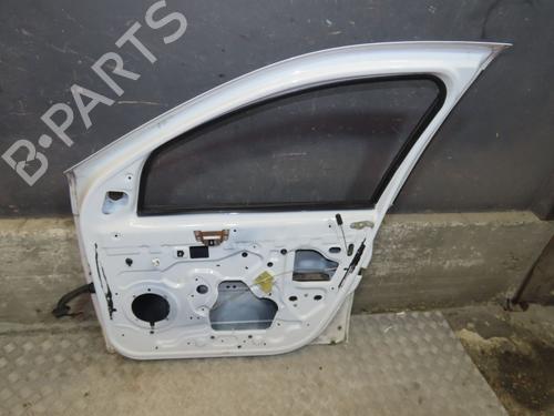 Used Right front door Right front door DACIA SANDERO 1.2 16V (75 hp) 40484762 40484762