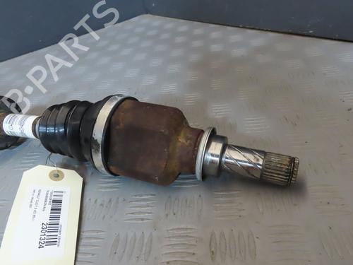 Used Left front driveshaft RENAULT CLIO II (BB_, CB_) [1998-2016]  21049478