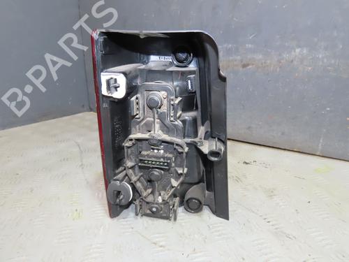 Used Right taillight Right taillight 39453352 39453352