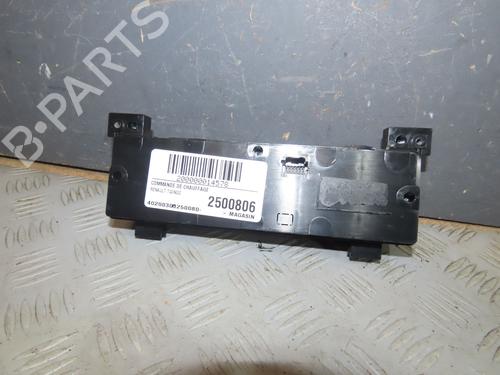 Used Climate control RENAULT TWINGO III (BCM_, BCA_) 1.0 SCe 70 (71 hp) 32485977