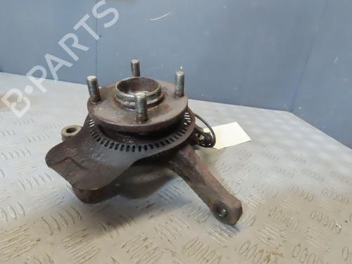 Used Right front steering knuckle Right front steering knuckle SUZUKI SWIFT IV (FZ, NZ) 1.2 4x4 (AZH412, ZD72S) (94 hp) 21563707 21563707