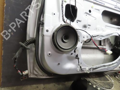 Right front door MITSUBISHI OUTLANDER II (CW_W) 2.0 DI-D (CW8W) | BP23115000C3 