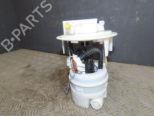 Used Fuel pump Fuel pump 30265346 30265346