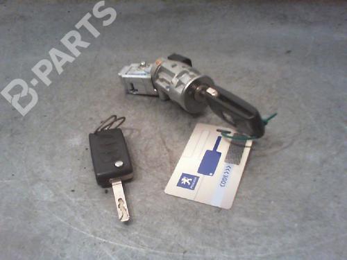 Ratlås/Tændingslås PEUGEOT 407 (6D_) 2.0 HDi 135 (6DRHRH, 6DRHRE, 6DRHRG, 6DRHRJ) (136 hp) 11210499