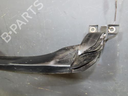 Used Front bumper reinforcement Front bumper reinforcement 33222653 33222653